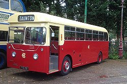Dennis Lancet UF, YYB 118 Dennis Lancet UF, YYB 118