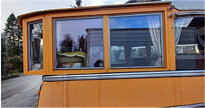 The vehicle front-right